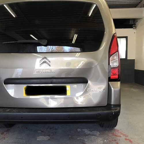 Car panel before PDR - Citroen Berlingo Car panel before PDR - Citroen Berlingo