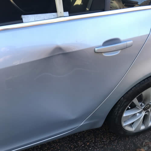 Car panel before PDR - BMW 3 Series